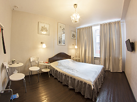 Red Hotel, мини-отель