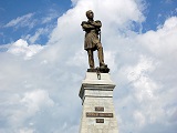 Памятник графу Муравьёву-Амурскому