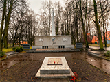 Мемориальный комплекс на братской могиле воинов, погибших при штурме Кёнигсберга в апреле 1945 года