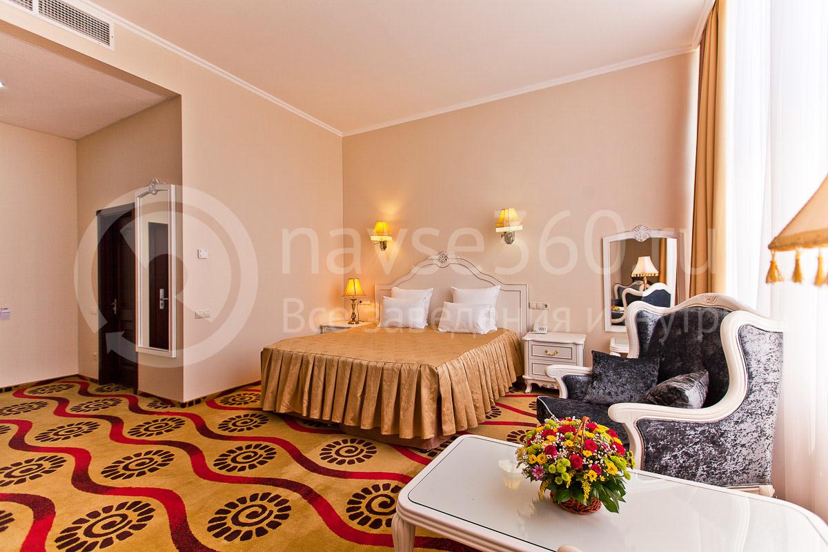 Номер в гостинице Park Hotel в Краснодаре